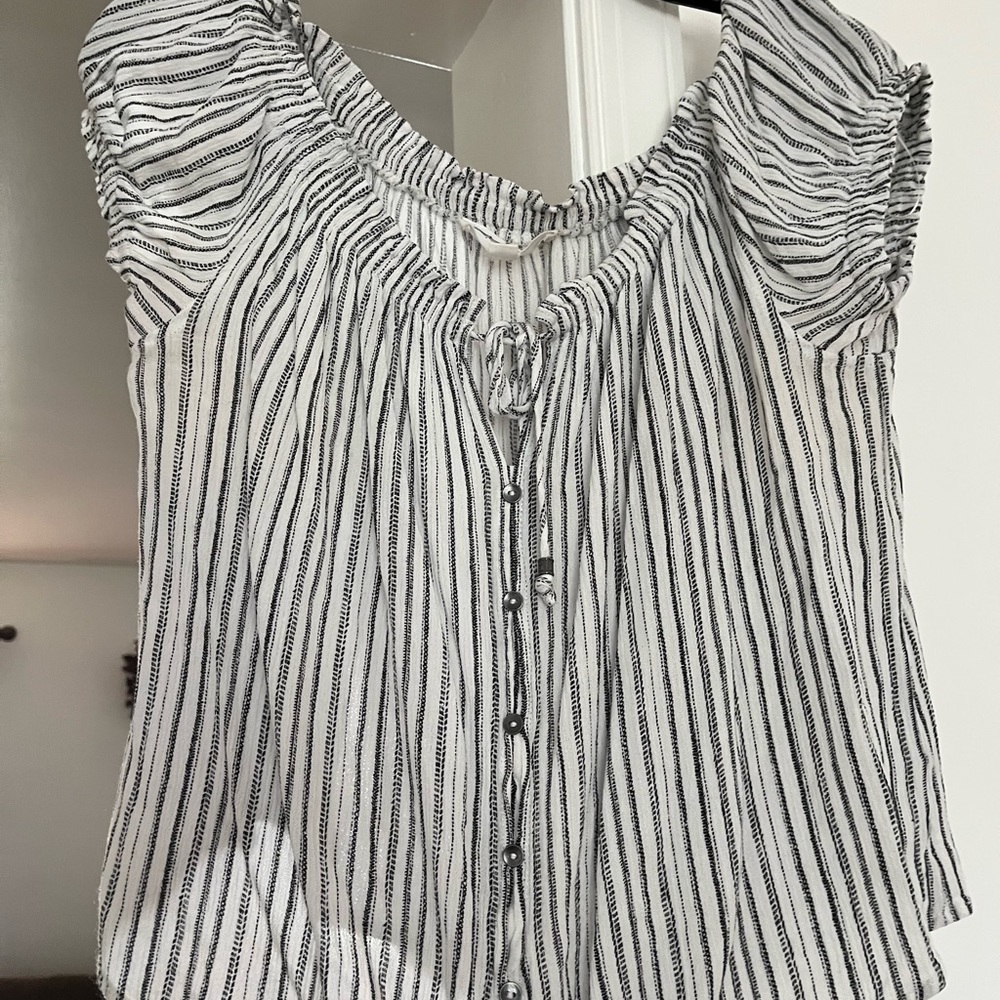 Women top